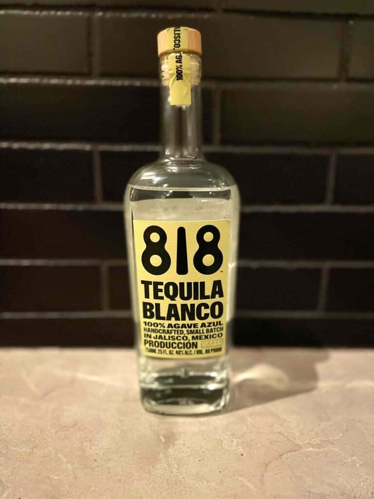 818 blanco bottle